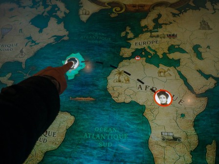 Vue de l'exposition « Le tour du monde en 80 cartes » à Baud - 2026